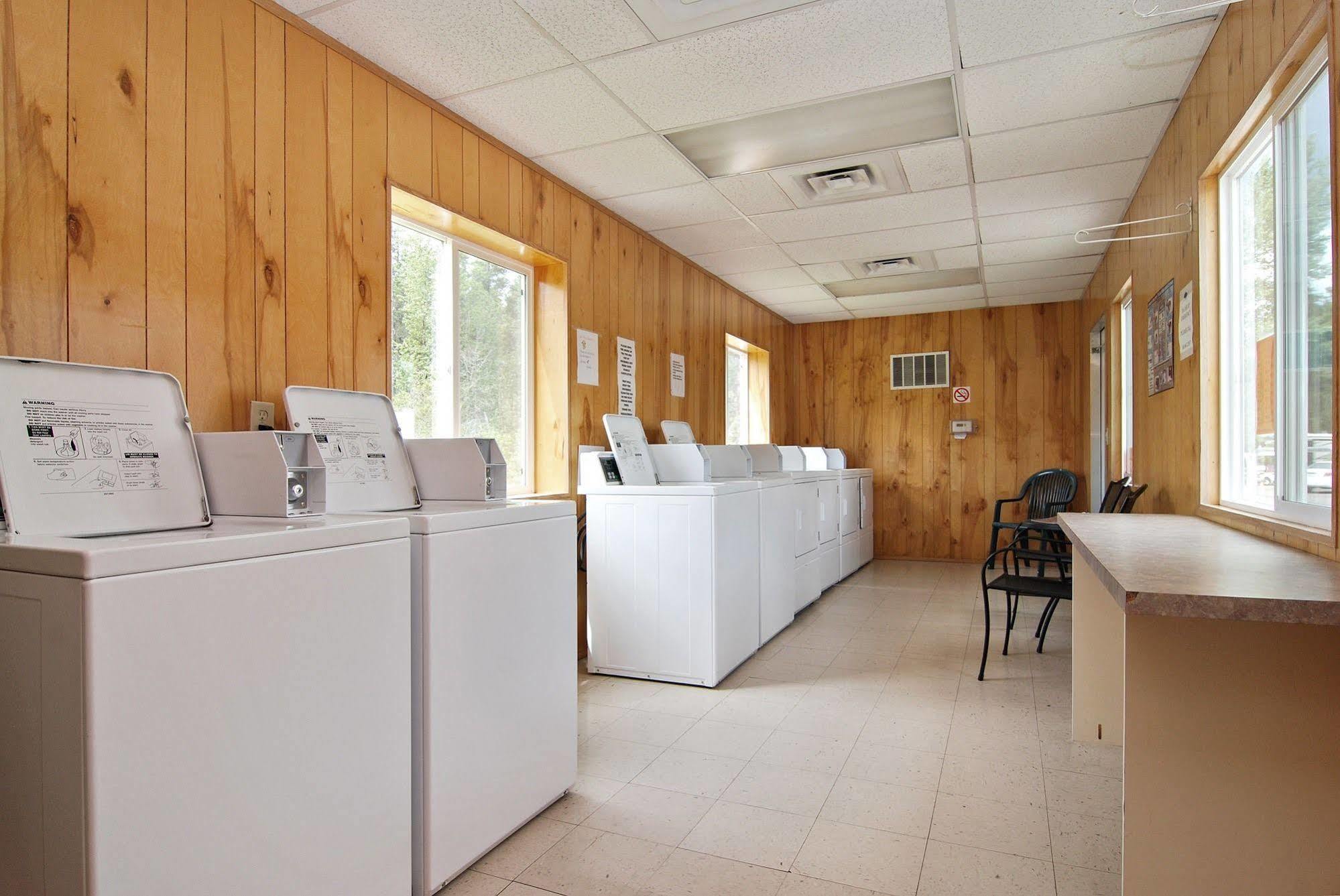 Silver Cove Rv Resort Silver Lake Екстер'єр фото