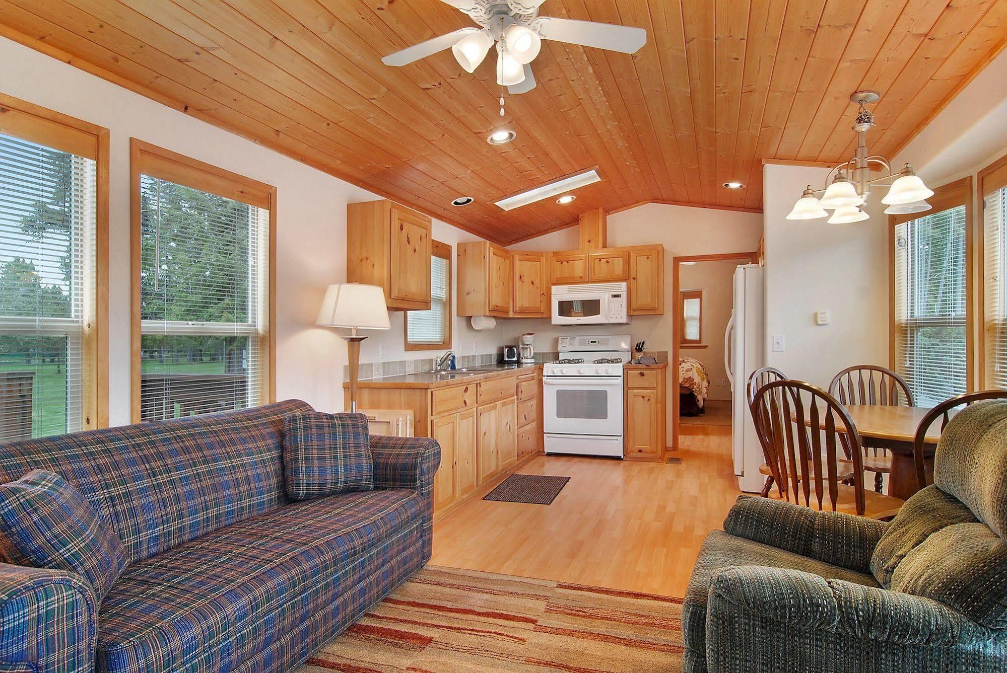 Silver Cove Rv Resort Silver Lake Екстер'єр фото